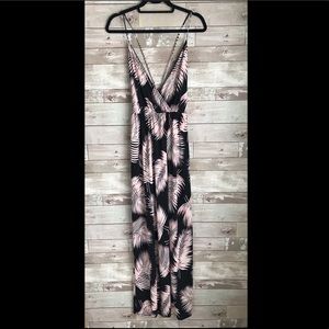 Black palm tree leaf maxi dress